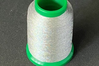 Fil métallisé argent clair